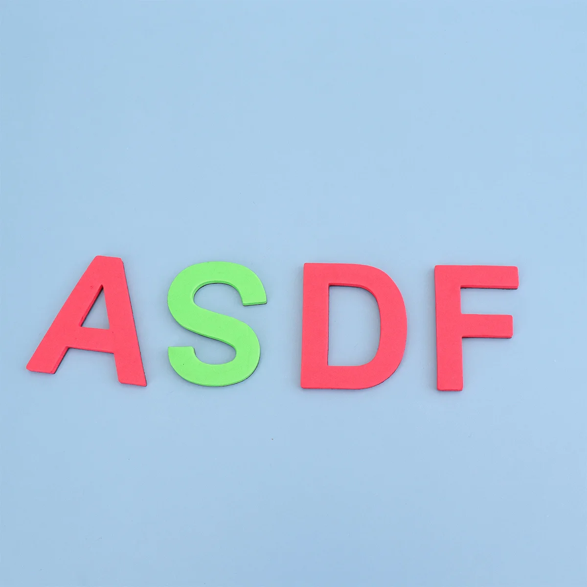 1 ensemble d'autocollants magnétiques Alphabet colorés, matériau Eva éducatif, facile à appliquer, pour enlever le réfrigérateur, autocollants pour tableau blanc, apprentissage des enfants