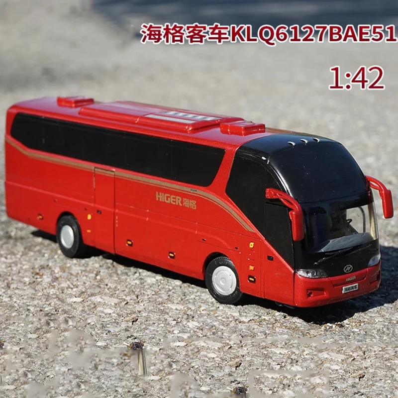 Diecast 1:42 Scale Haige Bus KLQ6127BAE51 Highway Bus Alloy Simulation Bus Model Collection Gift Toy Static Display Decoration