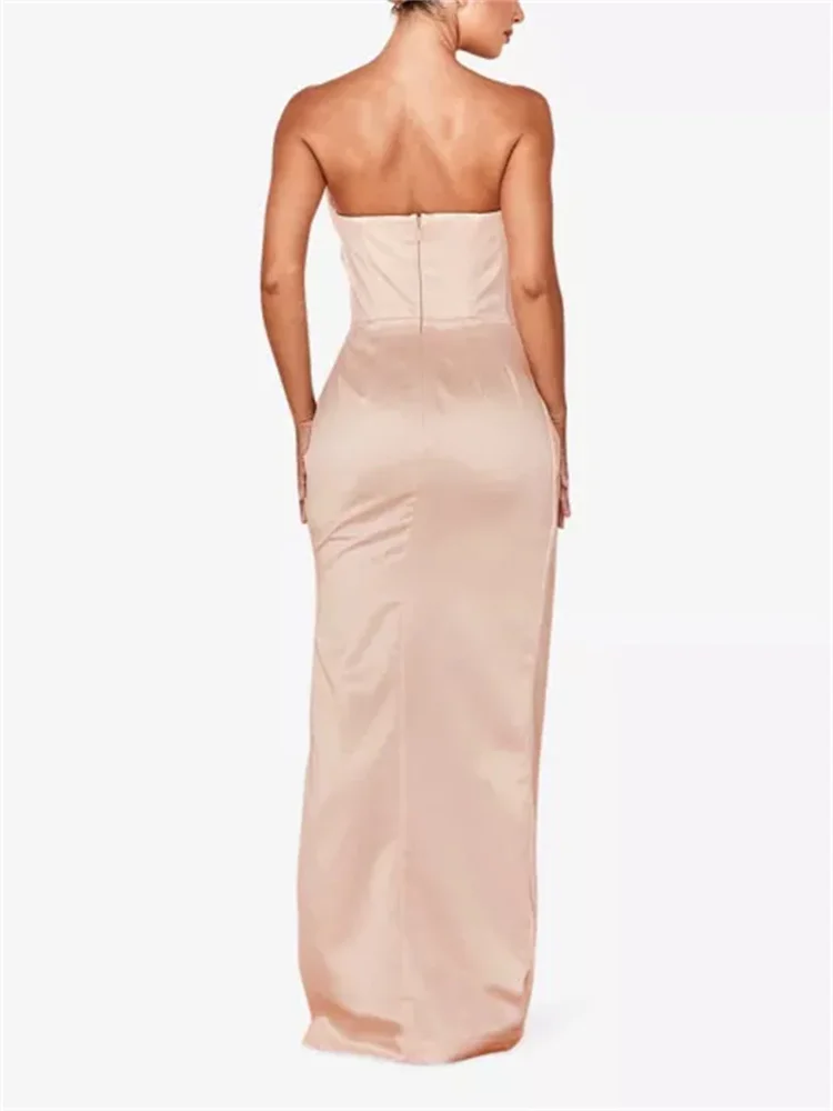 Op maat gemaakte klassieke strapless bustier stretch satijnen maxi-jurk strapless plooirok vloerlange avondjurk met zijsplitten