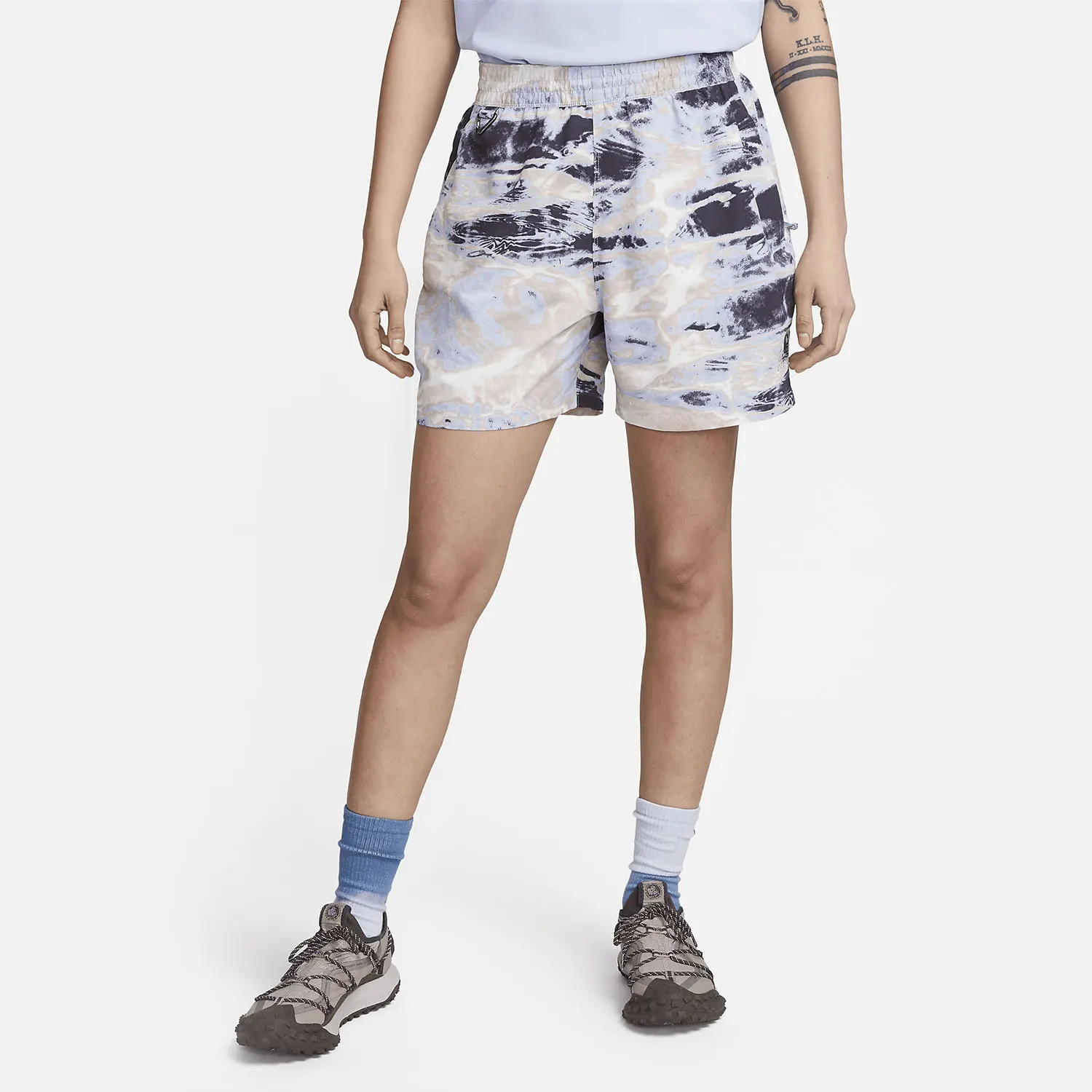 

Оригинальные женские спортивные шорты Nike ACG Summer New Training Running с принтом DZ7586-015