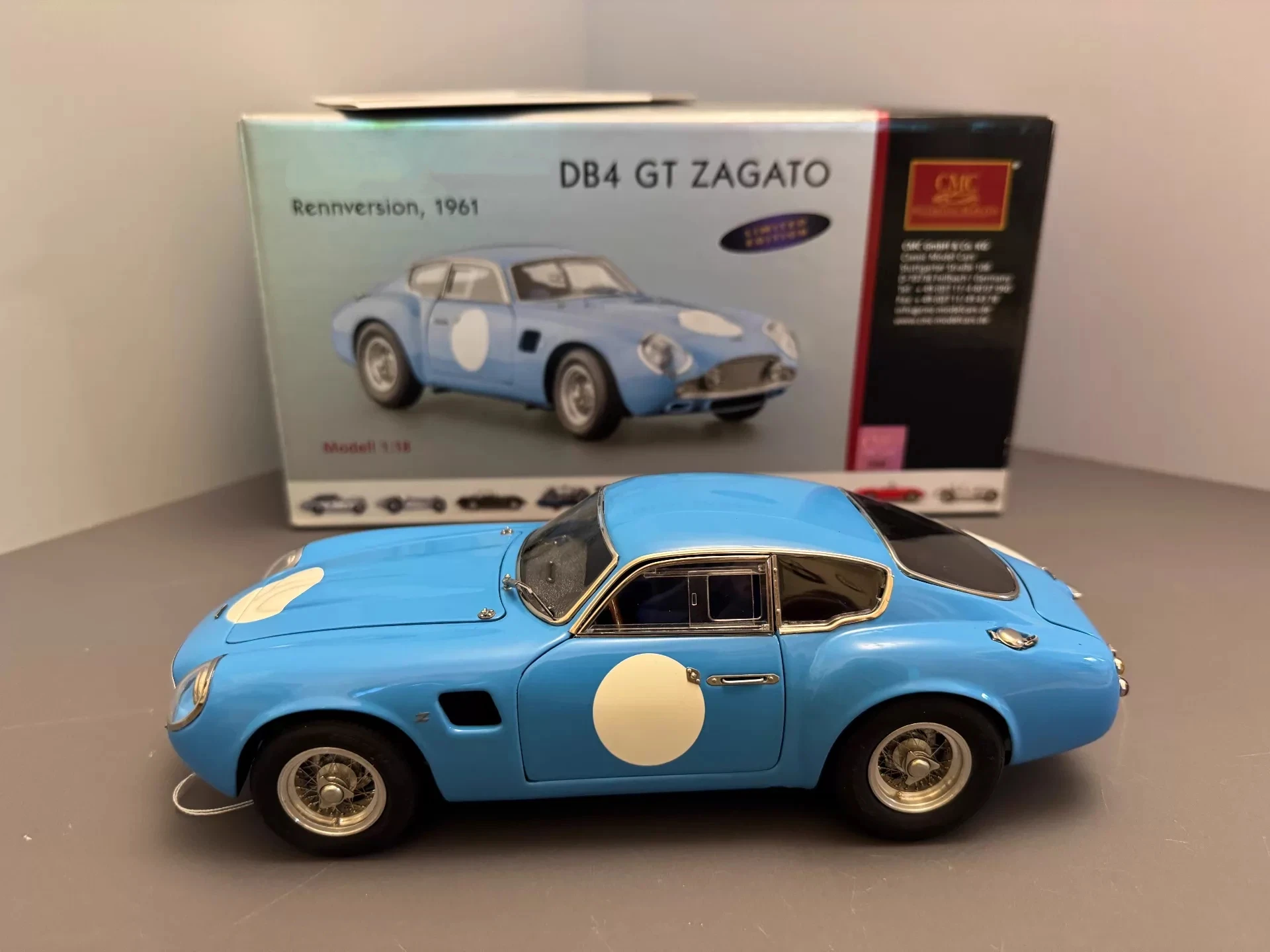 CMC 1:18 DB4 1961 Blue Simulation Limited Edition All Open Alloy Metal Static Car Model Toy Gift