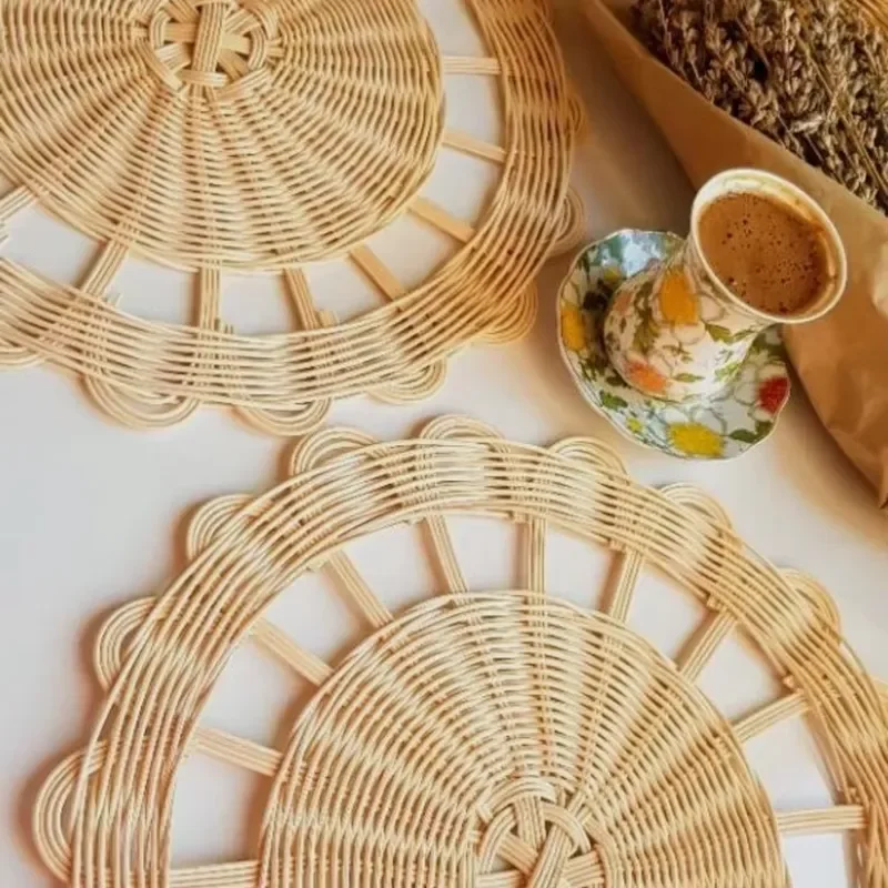 Handmade Rustic Woven Round Rattan Placemat Custom Decorative Table Mat for Wedding Party Festive Home Decoration
