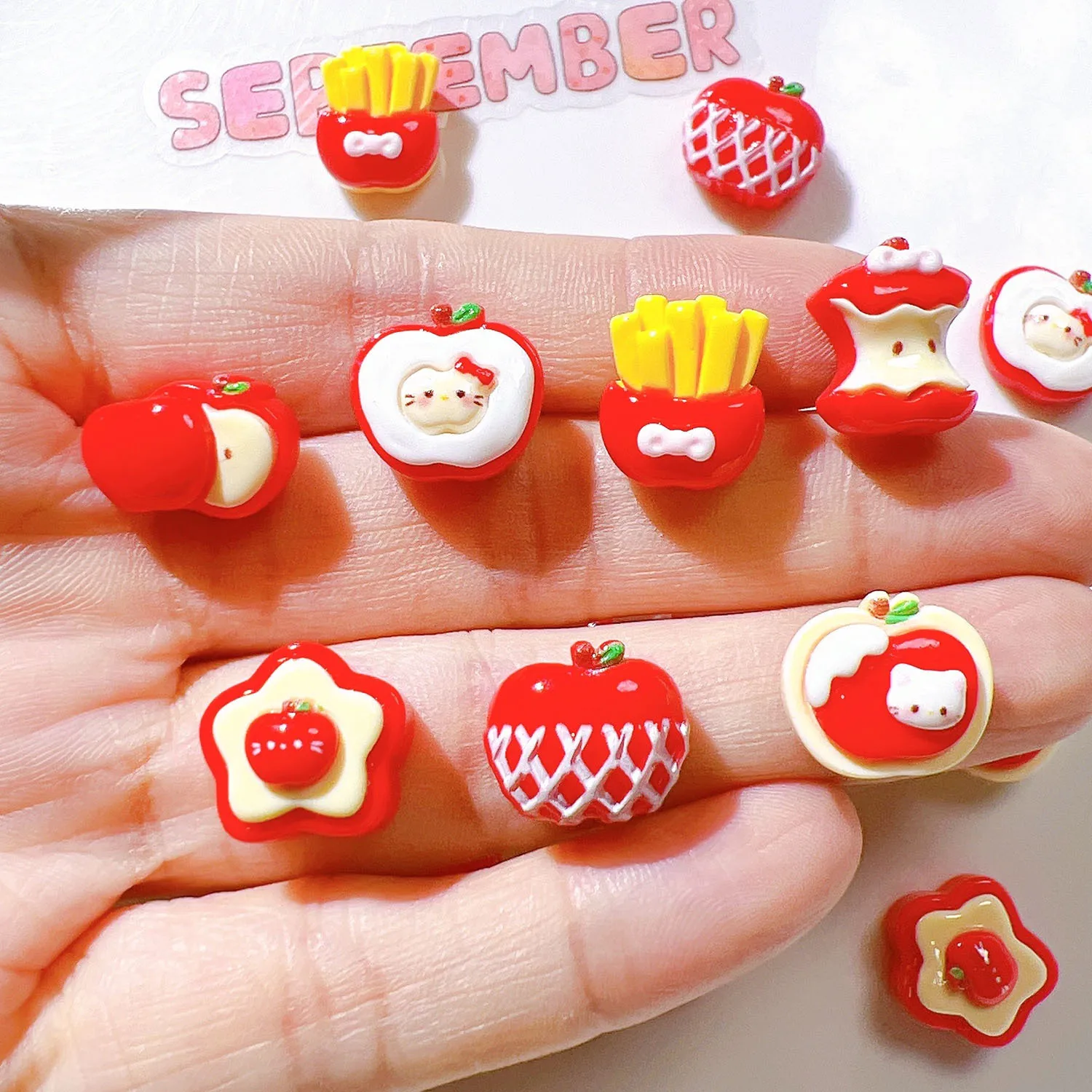 10pcs Resin Mini Apple Accessories Charms Jewelry Making Shoes Clothes Headdresses Accessories Car Ornaments