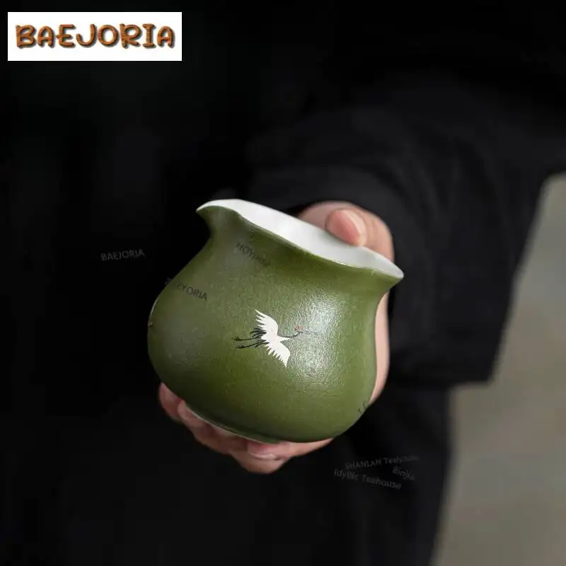 200ml Green Glaze Hand-painted Crane Tea Pitcher Pour Tea Cha Hai Dispenser Justice Cup Fair Mug Chinese Tea Set Accessories