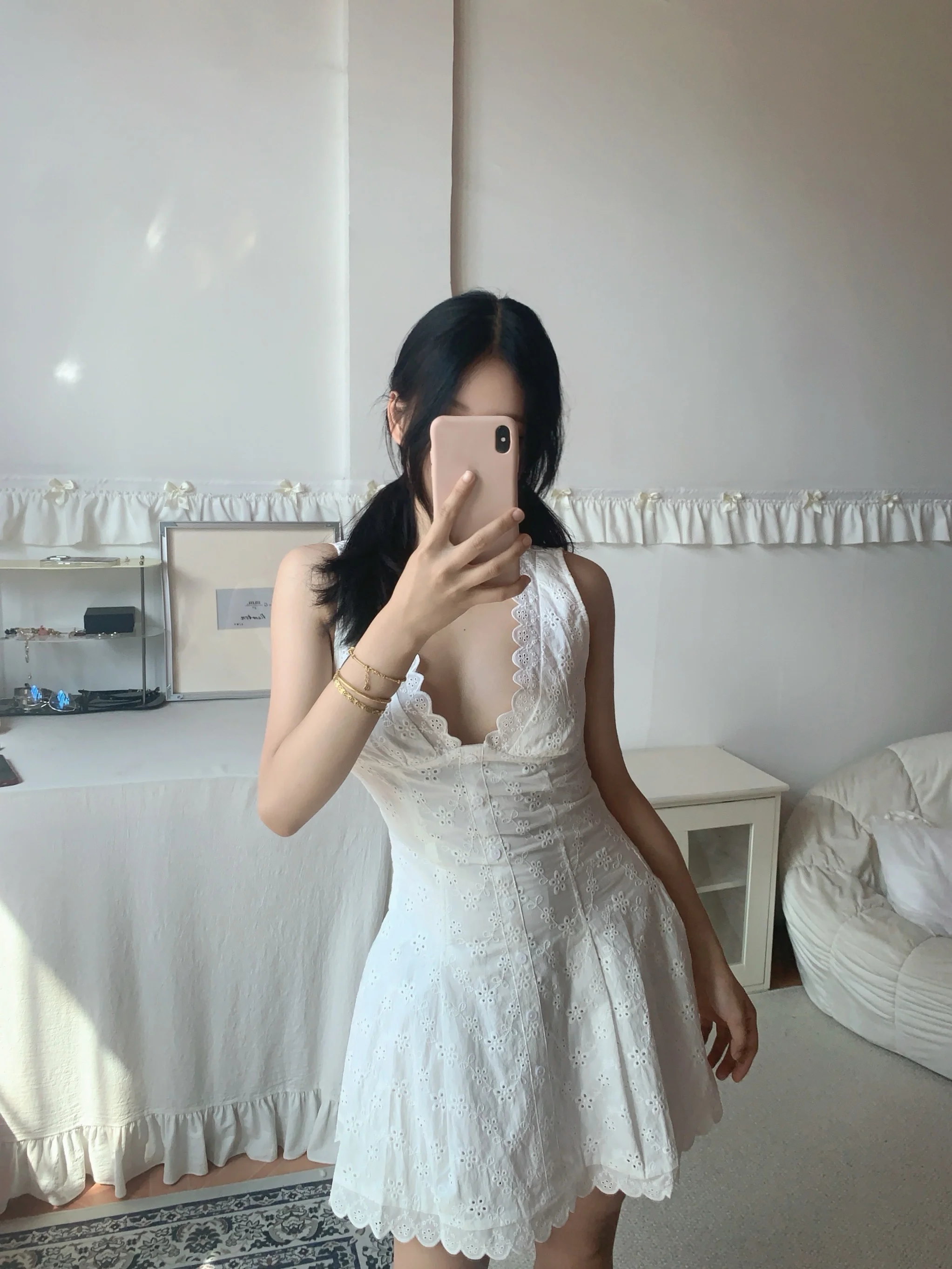 Vestido branco Fb, vestido francês, vestido longo casual para todas as estações, vestido de cintura emagrecedora com design de nicho, vestido para camadas ou usar sozinho, vestido com design floral