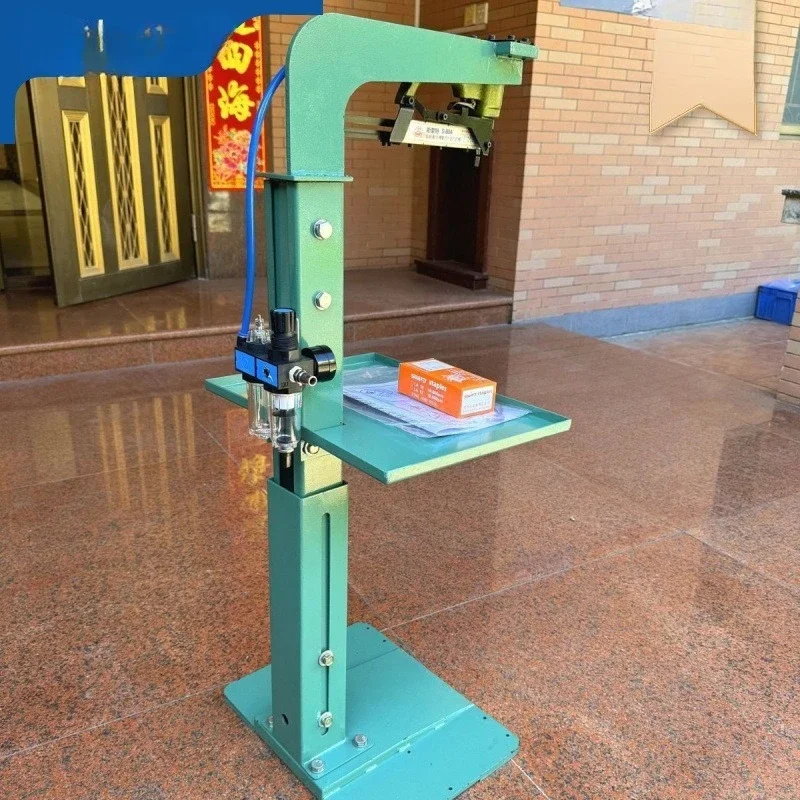 Special for shoe making, touch type midsole nailing machine