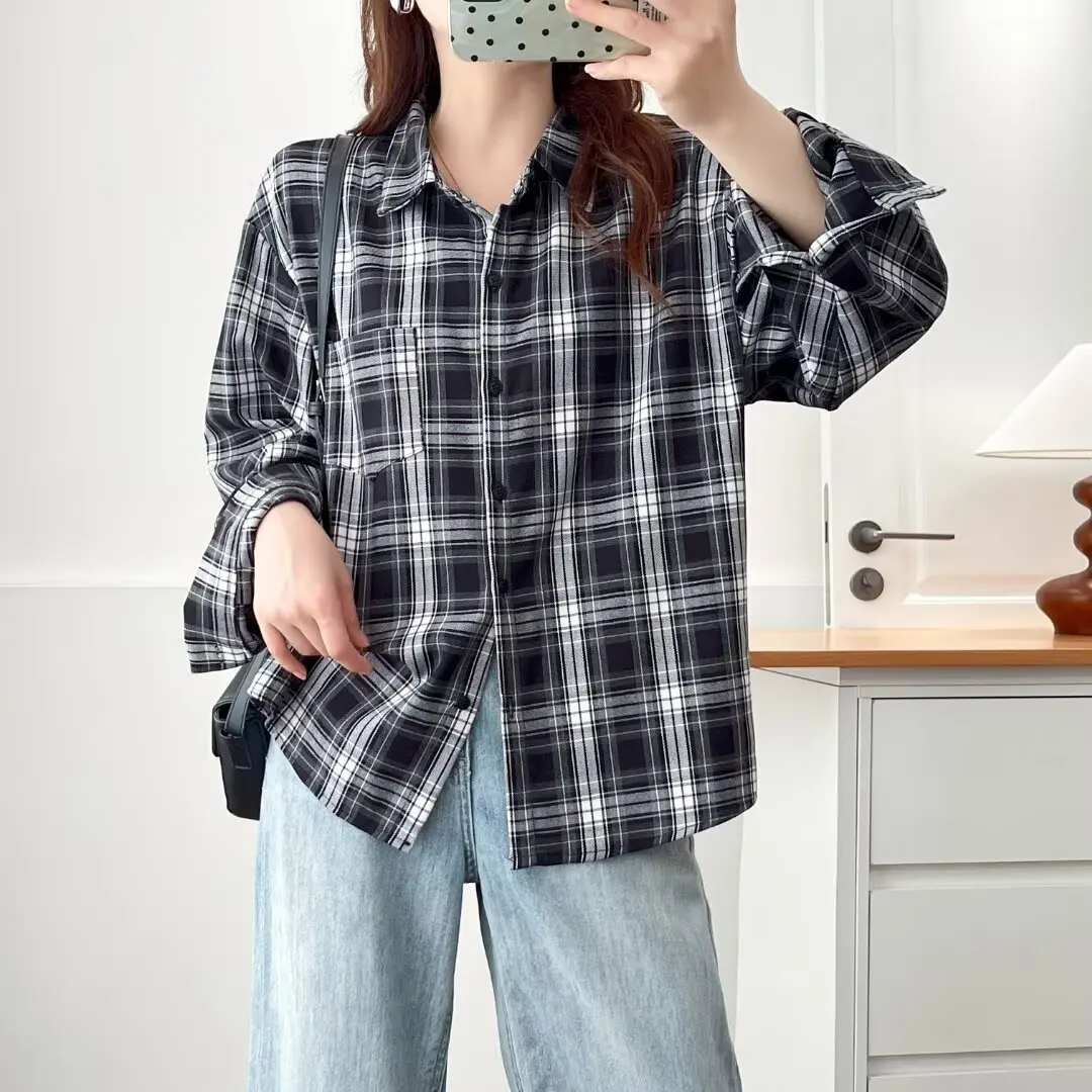 XXXXL موضة حجم كبير قميص نسائي 2025 الخريف نمط جديد بسيط ريترو كلاسيكي نحى البلوزات منقوشة 770