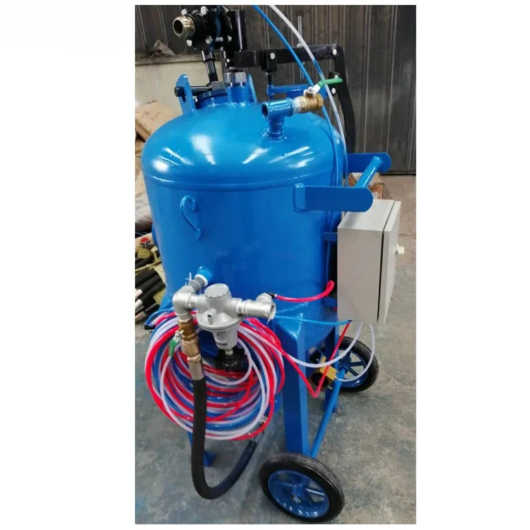 Portable high-pressure water sandblasting machine for rust removal