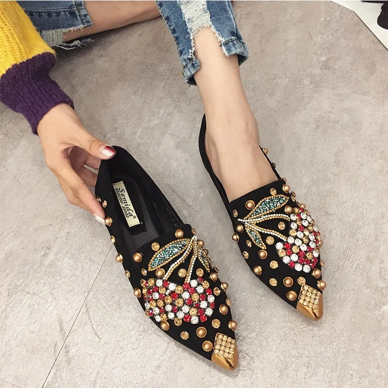 

2023 Woman Flats Loafers Shoes Rhinestone Crystal Loafers Ladies Casual Shoes for Women Pointed-Toe Flats Spring and Autumn