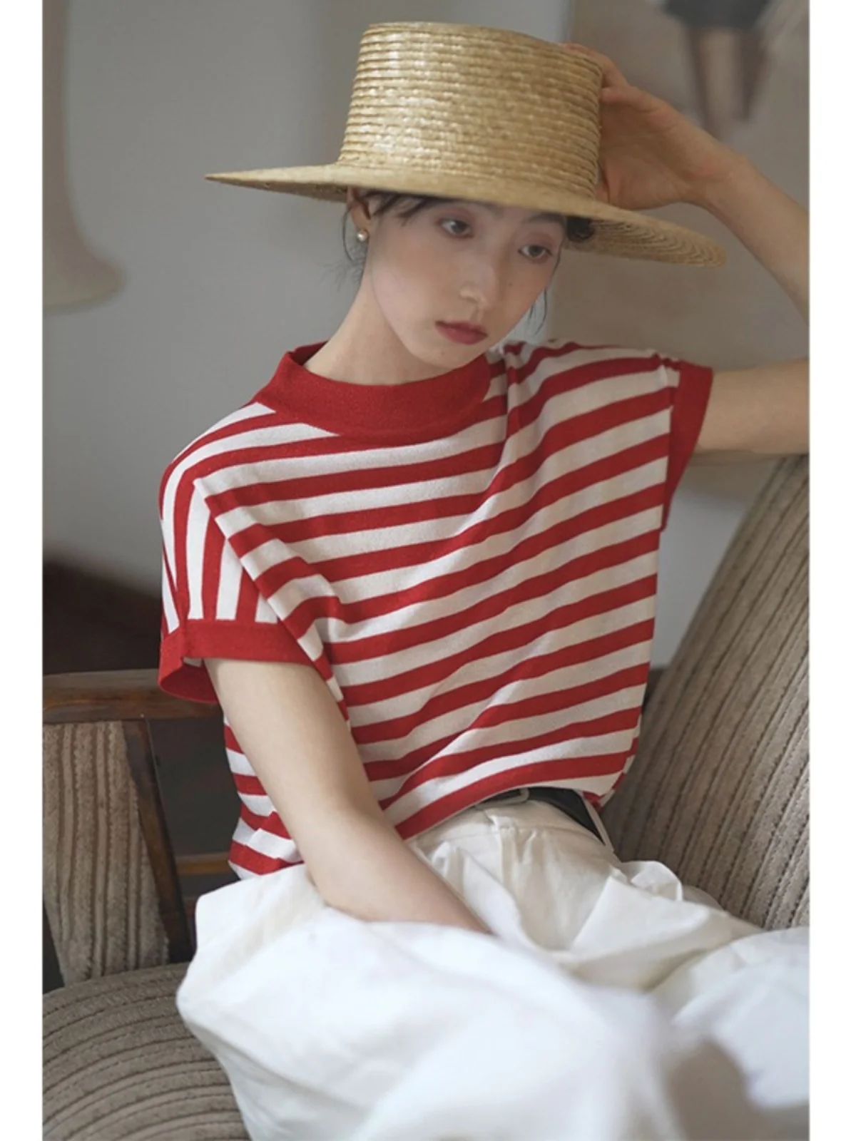 French Style Red White Striped T-shirt Women Summer O-Neck Short Sleeves Contrasting Colors Knitwear Fashion Vintage Tops