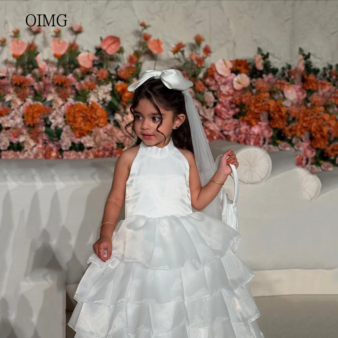 

OIMG White Sleeveless A Line Flower Girl Dresses Tiered Wedding Party Dress Long Birthday Dress Holy Communion Customized