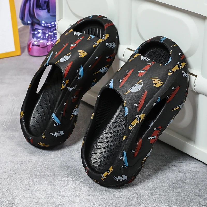 Zapatillas con estampado de dibujos animados para niños y niñas, chanclas deportivas informales para interiores, Verano