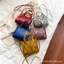 Snakeskin handbag ladies handbags2024 wholesale Korean version of one-shoulder messenger bag