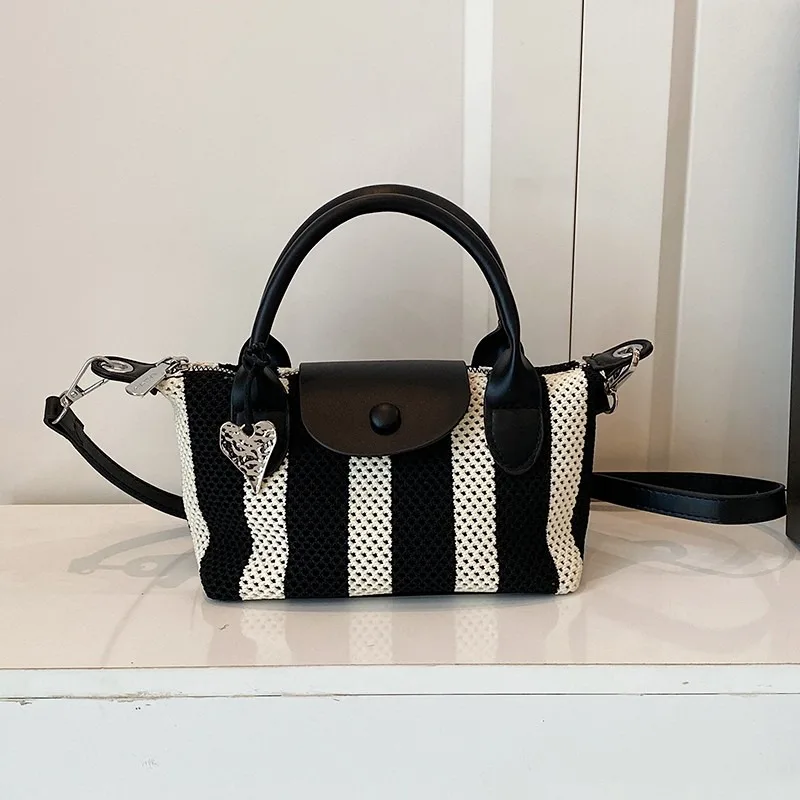 

Chic Women's Handbags Tote Bags, Leather Crossbody Shoulder Option Messenger Style Luxury Famous Elegant