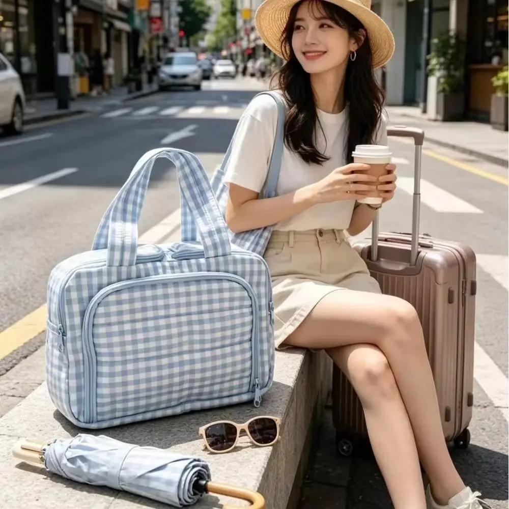 Multipocket Design Cosmetic Handbag Comfortable Handle Large Capacity Travel Toiletry Bag Checkered Pattern Easy Access