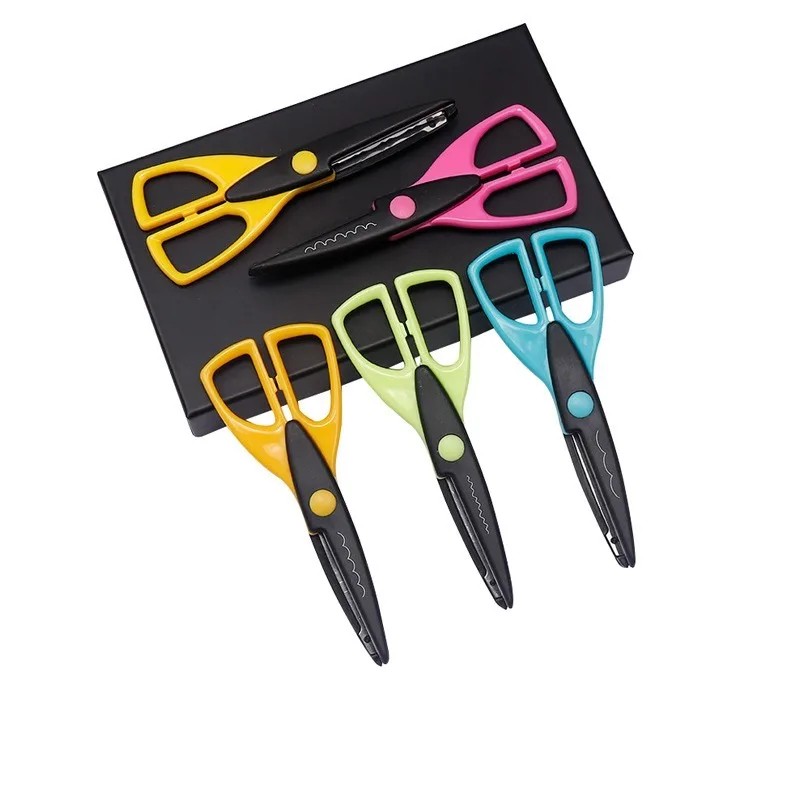 12 Sets of Students Cut 12 Kinds of Cutting Patterns, Multi-specification Plastic Safety Art  Creative Handicraft Scissors