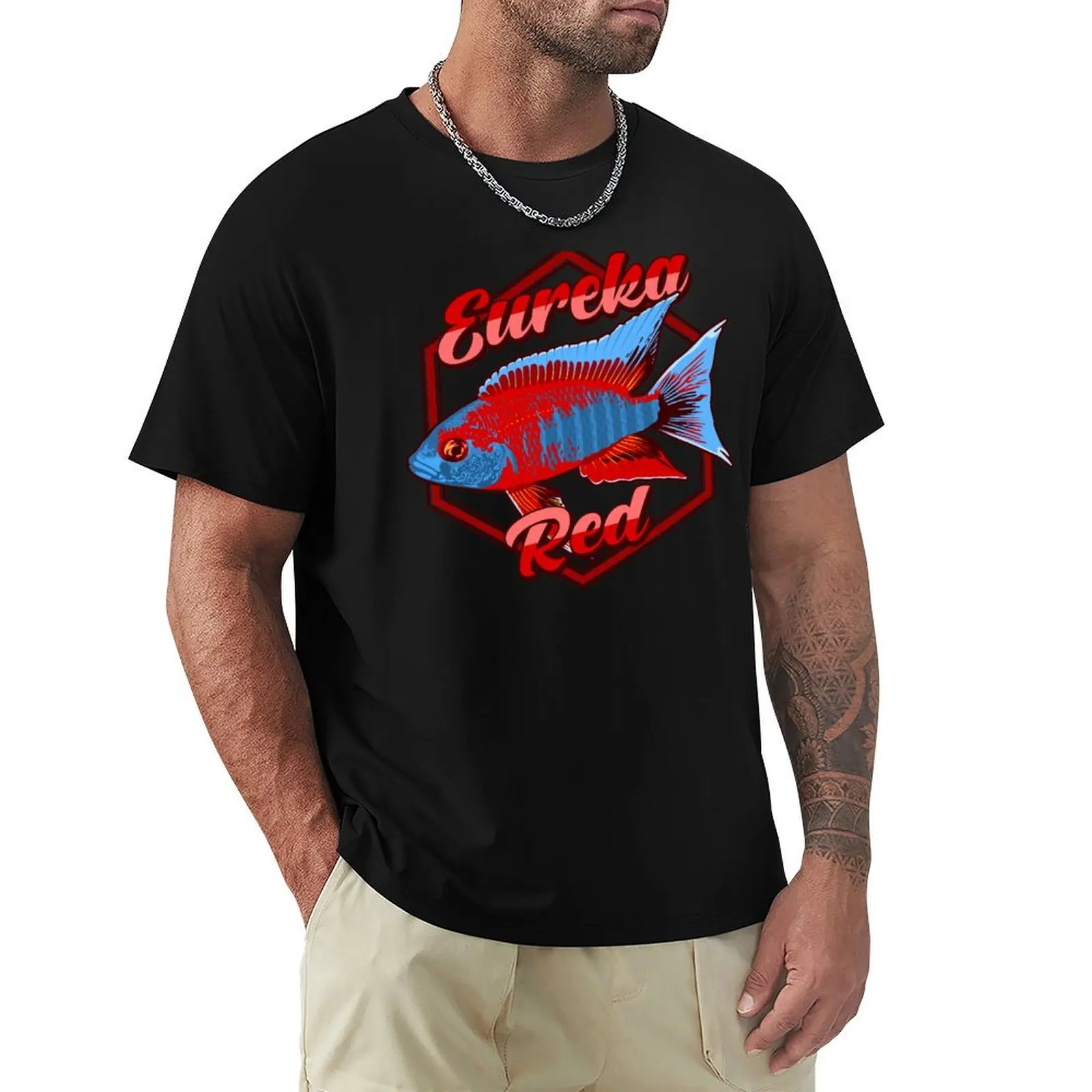 Camiseta elástica y cómoda con estampado de pez cíclido pavo real rojo de Malawi, Aulonocara Kaiserbuntbarsch, regalo para amantes de los peces de acuario.