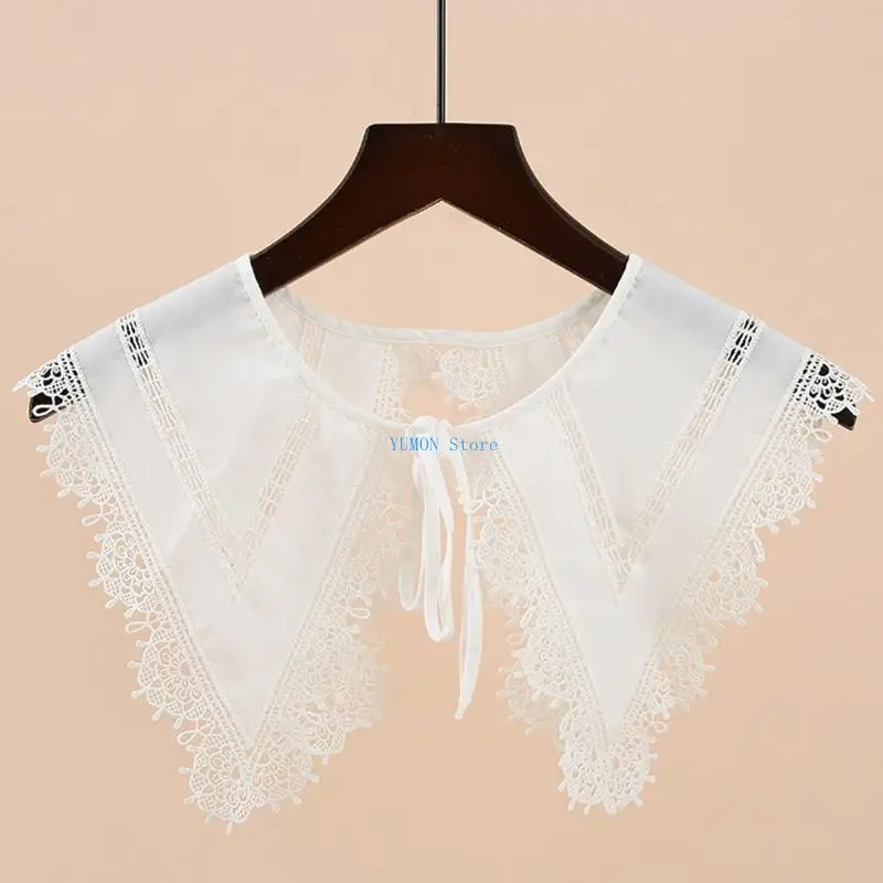 

D0UD Women Triangular Shawl Fake Collar Detachable Dickey Blouse Necklace Hollow Embroidery Floral Patchwork Capelet Poncho