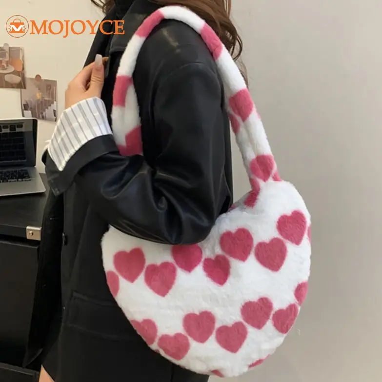 Winter Soft Plush Armpit Purse INS Love Heart Pattern Tote Handbag For Women 2023 Warm Fluffy Shoulder Bag Faux Fur Underarm Bag