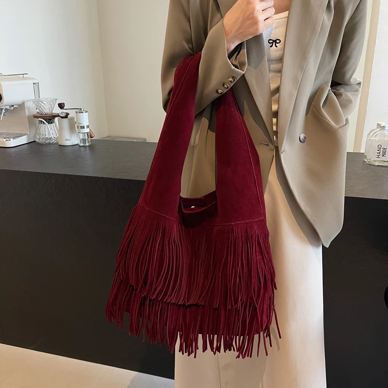 Women Frosted Slouchy Hobo Bag Faux Suede Tassel Shoulder Bag Large Capacity Vintage Tote Bag Ladies Commute Daily Shopping Bag