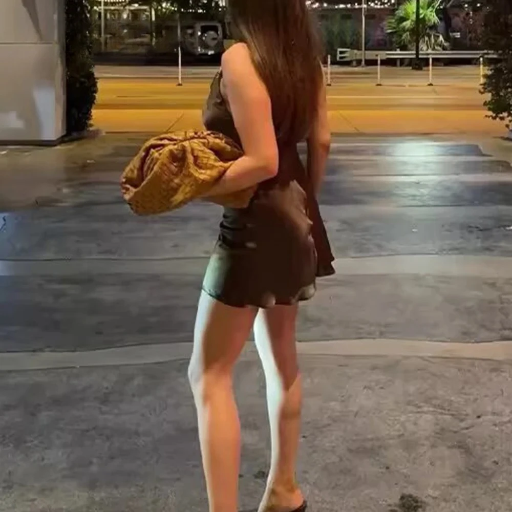 KONDALA Chic bordado Y2K estrella Sexy Vestidos ajustados para mujer Sexy espalda descubierta Cami Mini vestido moda 2025 fiesta nocturna Vestidos femeninos