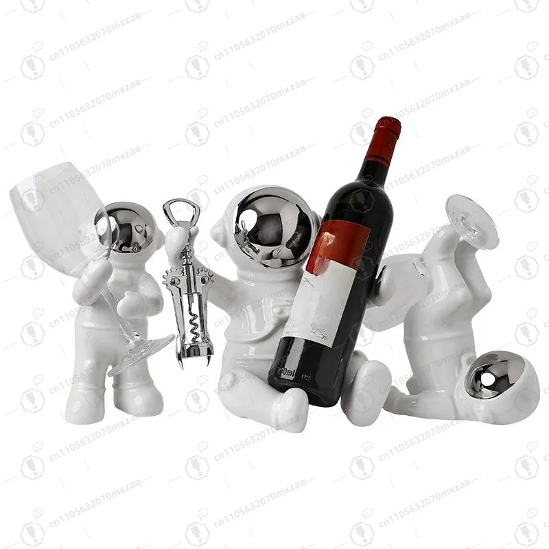 

Astronaut wine rack ornaments, light luxury home decorations, housewarming new home gift wine cabinet shelves