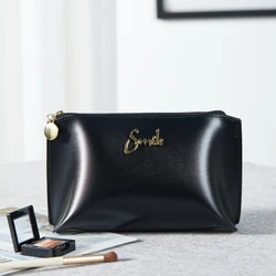 1PCS Black PU leather with a Smile Metal logo cosmetic bag Makrup bag Travel makeup Bag makeup brush bag Makeup bag organizer Be