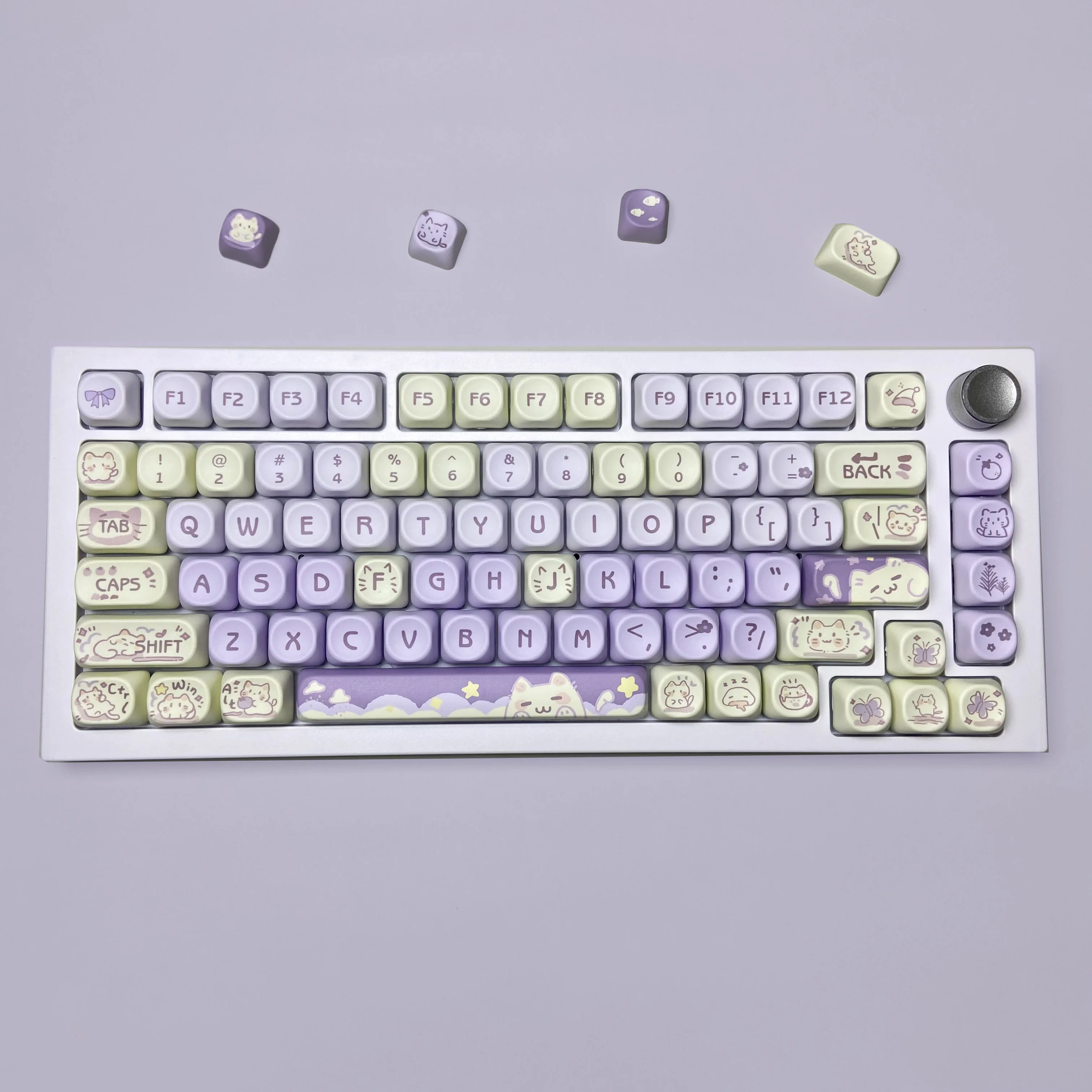 

Колпачки для клавиш Cat Cute Taro, белый, фиолетовый, профиль MOA, PBT, 132 клавиши, полный набор для 61/75/TKL/104 MX, совместимая с механической клавиатурой