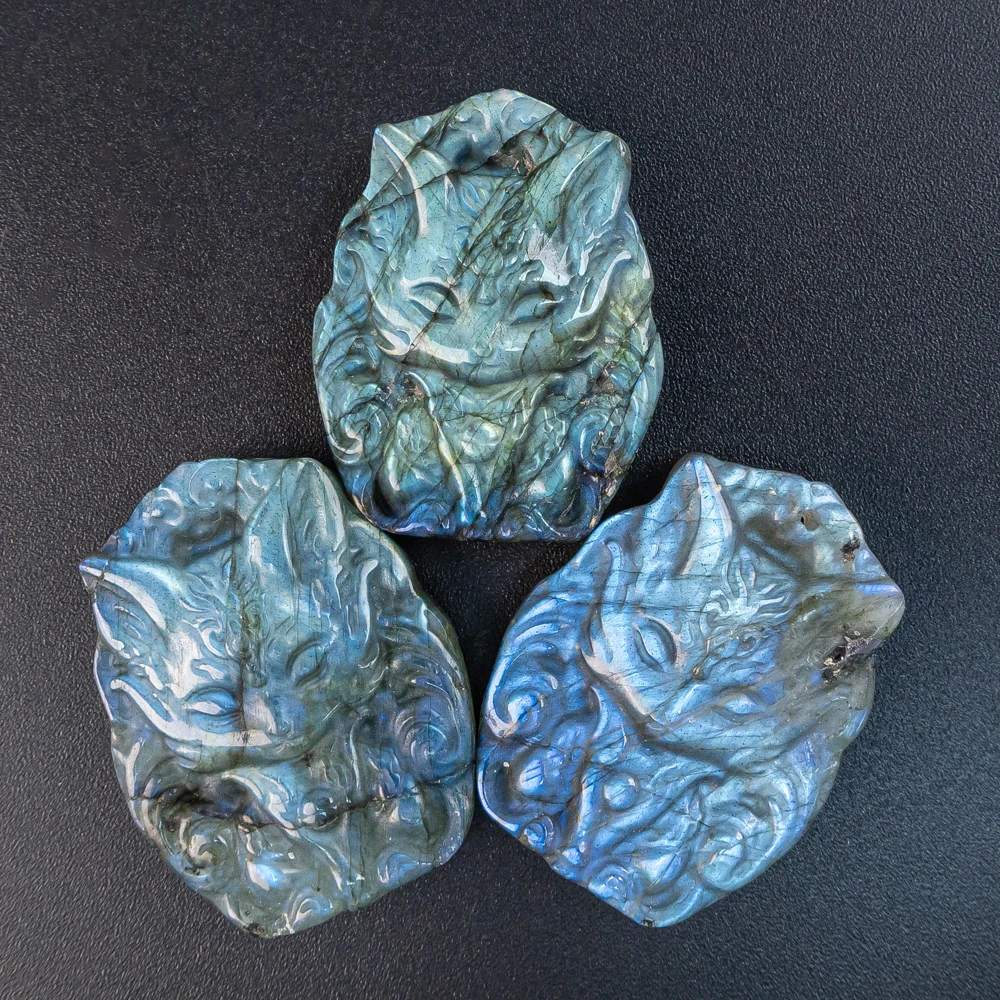

Nordic Sunfire Labradorite Pendant 36X28X9mm Limited Nine-tailed Fox Carved with Rainbow Blue Flash For Jewelry Making Necklace
