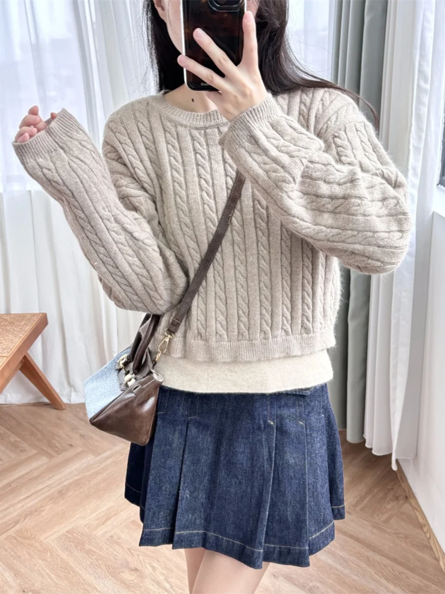 

Sweater women Fake Two Knitted Sweaters Lazy Style Solid Color Twisted Flower Sweater Daily S Home 24 Early Autumn New Style