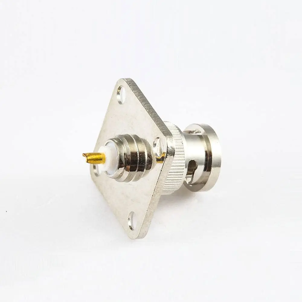 conector-de-aterramento-bnc-macho-reto-com-flange-de-4-furos-para-montagem-em-painel-tipo-solda-para-cabo