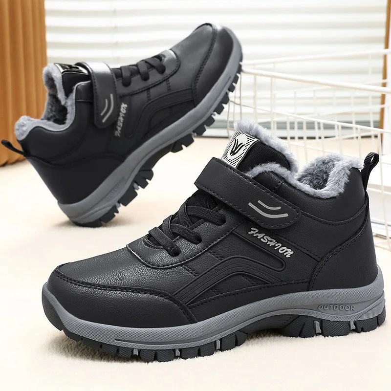 2026 Snow Boots for Men Casual Winter Shoes Platform Non-slip Warm Fur Ankle Boots Plush Combat Outdoor Hiking Motorcycle Boots view 2