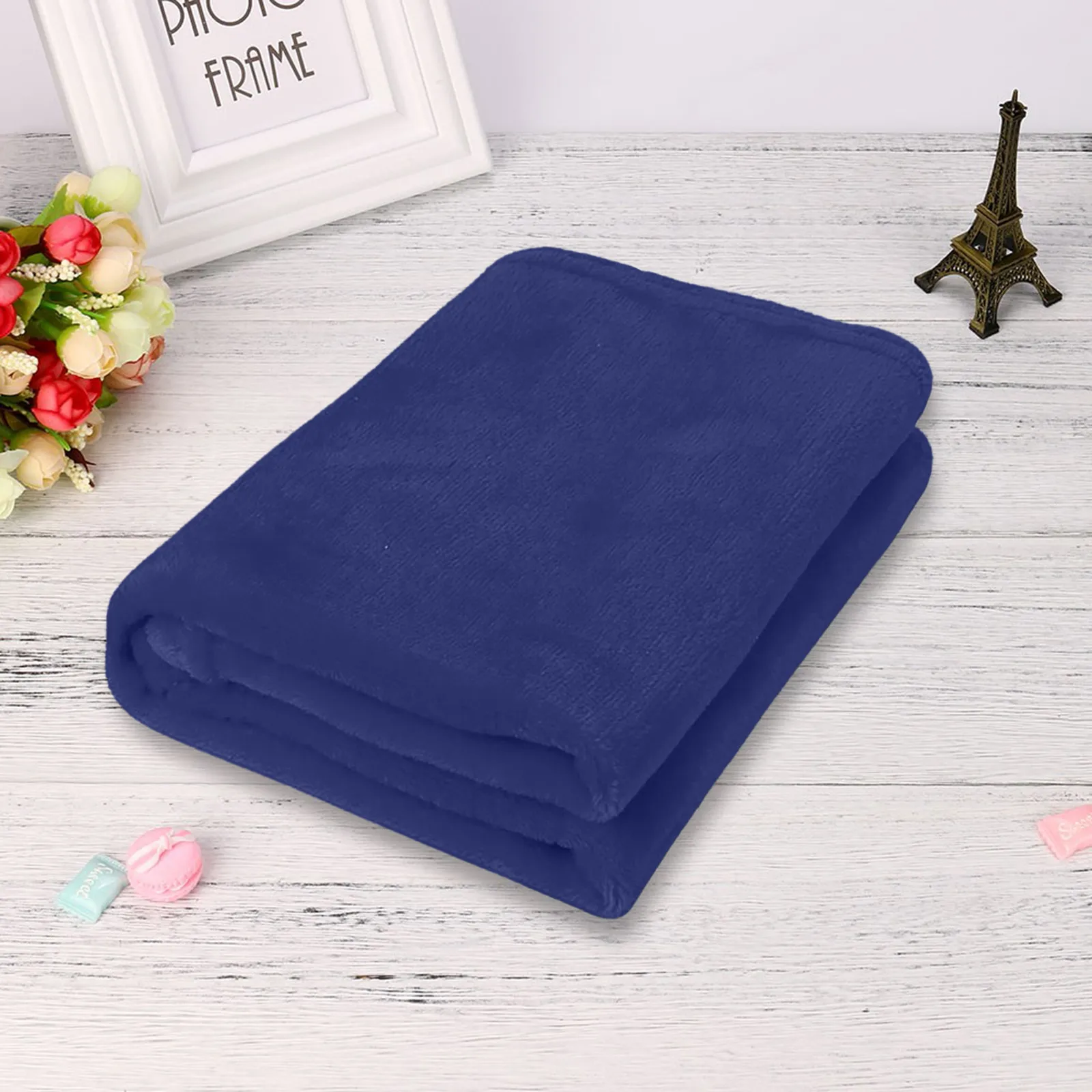 Fleece Blanket Plush Throw Fuzzy Lightweight 20x27.5 inch Super Soft Microfiber Flannel Blankets for Couch Bed Sofa All Seasons