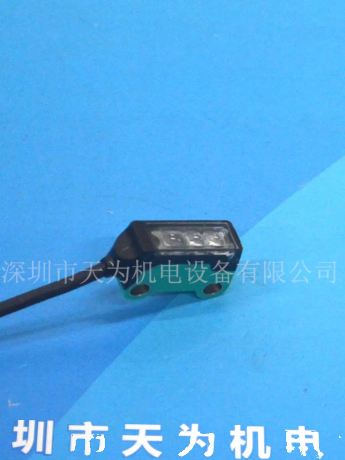 P+F Beijiafu Triangle Measurement Sensor OBT30-R3-E2-P-L OBT300-R100-2EP-IO-L