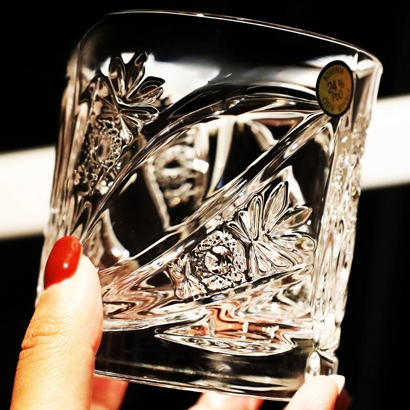 

Flower crystal glass xo whiskey foreign wine cup