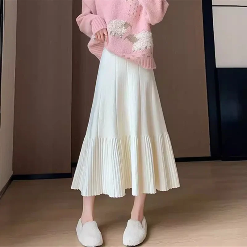 

Fashionable High Waisted Pleated Knitted Skirt for Women in Autumn and Winter New Casual Slimming A-line Skirt