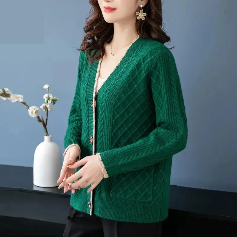 

New Spring Autumn Women Knitted Cardigan Long Sleeve Korean Loose V-Neck Single Breasted Sweaters Coat Female Clothing Knit Tops