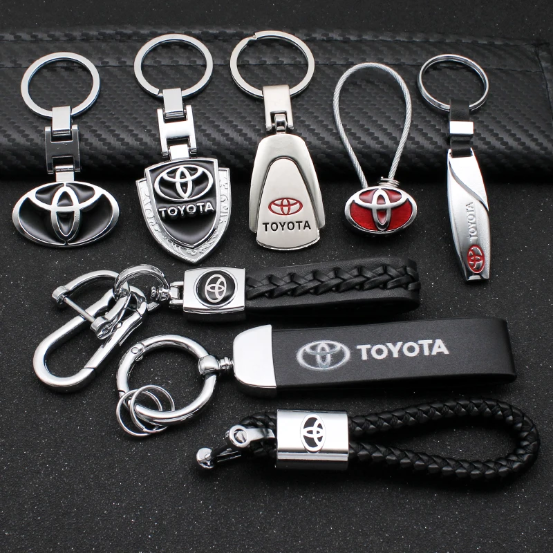 3D Metal/Leather Car Keychain Key Chain Ring Car Key Holder For Toyota Chr Rav4 Yaris Prius Avensis Corolla Auris Accessories