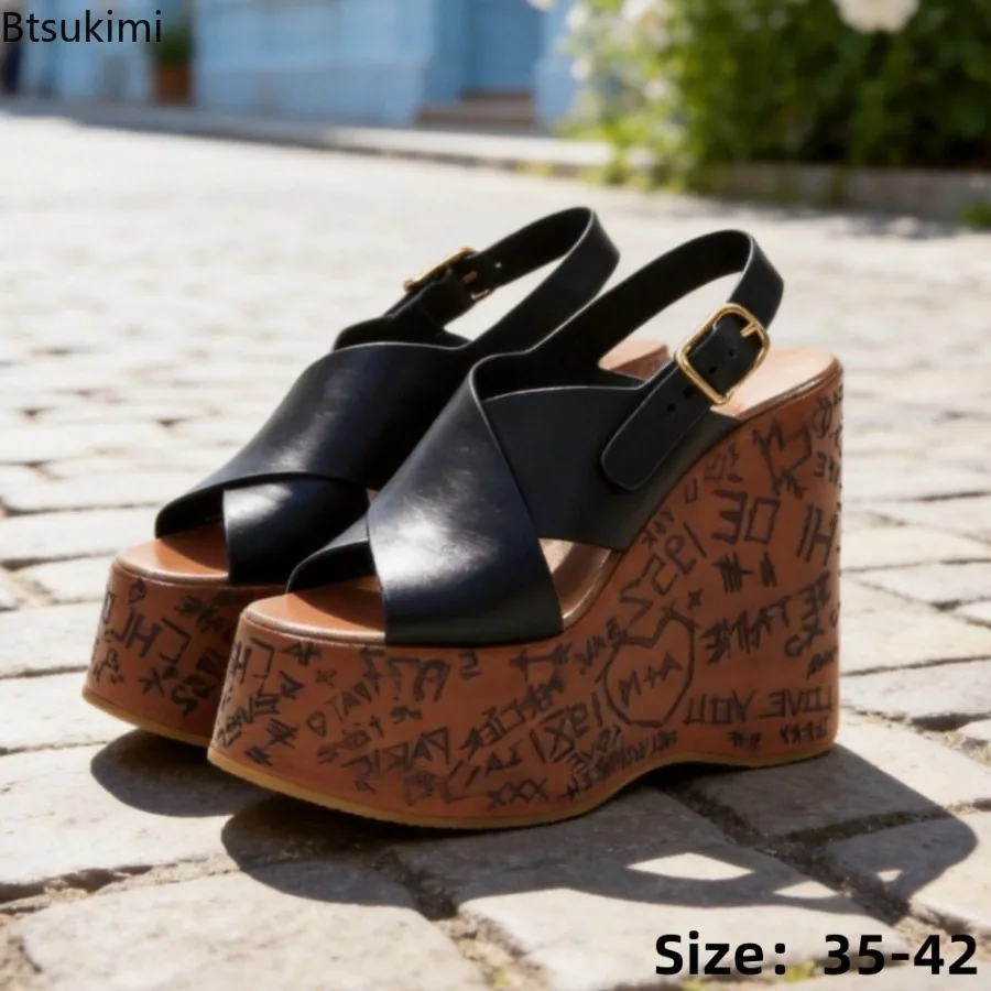 Women Retro Peep-Toe Ankle Strap Wedge Sandals Oversized Brown Printed Platform Sole Adjustable Gold Buckle Casual Style Sandals