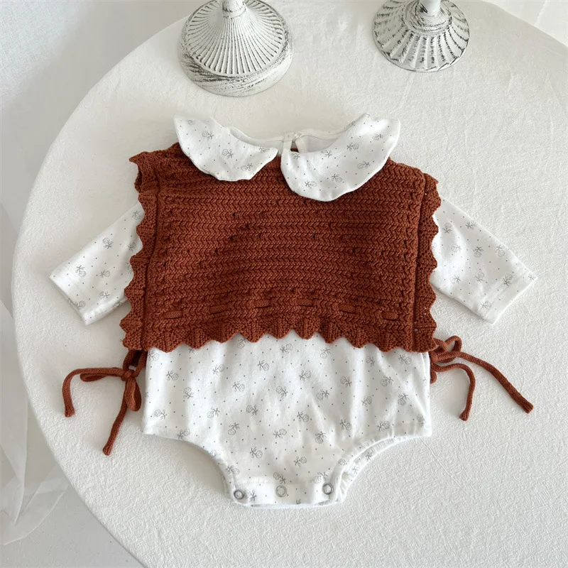 Girls Fashion Knitting Waistcoats Autumn Sweet Retro Vest Baby Straps Lacework Sleeveless Sweater Girls Small Fragrance Vests