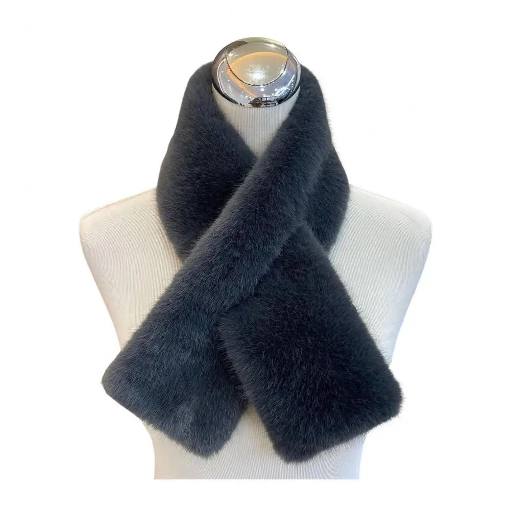 Winter Warm Plush Scarf Cozy Velvet Scarf for Outdoor Travel Women Faux Fur Scarf Winter Neck Warmer Soft Short Collar for Mom
