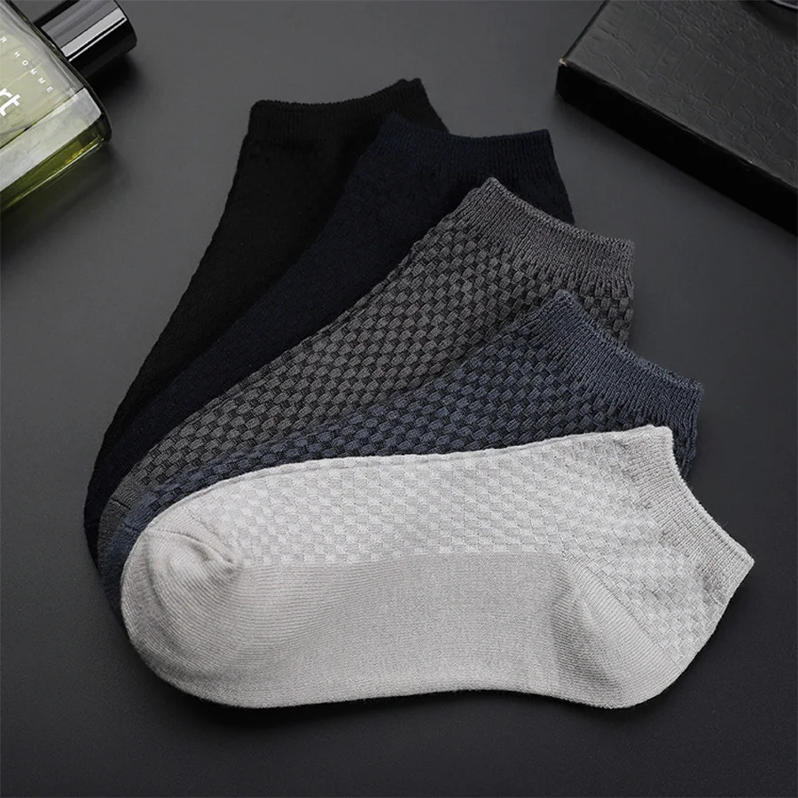 5 Pairs Spring summer men\'s boat socks short tube massage bottom men\'s cotton socks bamboo fiber shallow mouth invisible socks