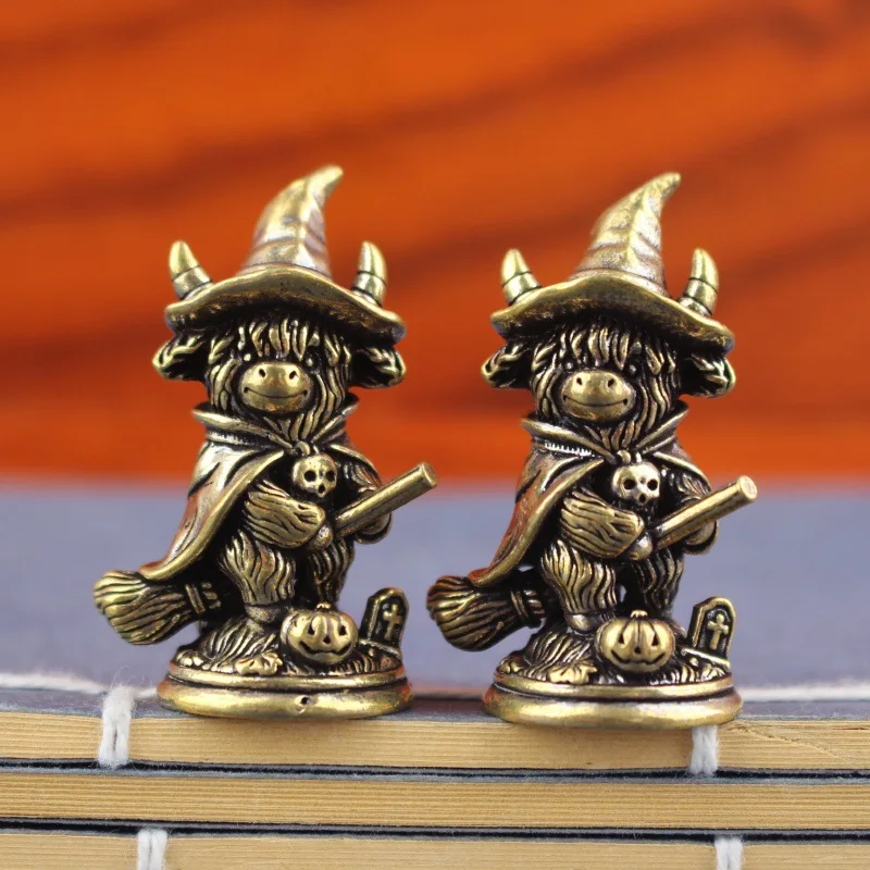 Vintage Brass Highland Cow Witch Figurine Wizard Cow Riding A Broom Statue Miniature Animal Ornament for Desk Home Decor