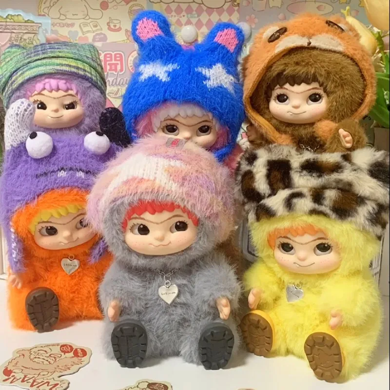 Wakuku Fuzzy แฟชั่น Fun Party กล่องตาบอดน่ารัก Wakuku Figure Action กล่อง Mystery ตุ๊กตาน่ารักกระเป๋าจี้ Surprise ของขวัญกระเป๋าของเล่น