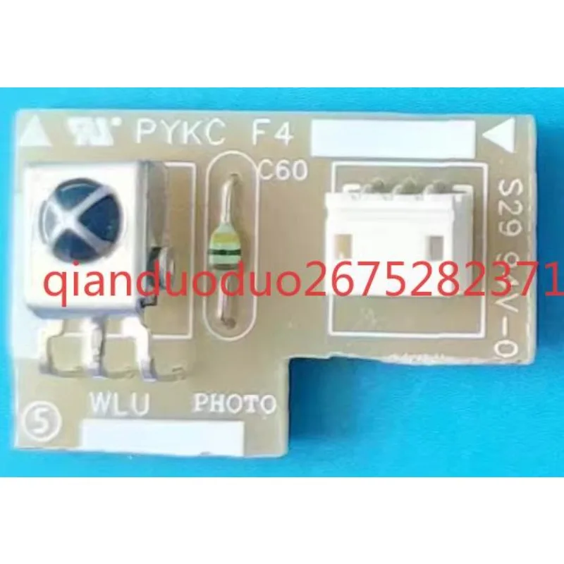 Suitable for Daikin temperature sensor button board number 3P145629-1 small receiving board