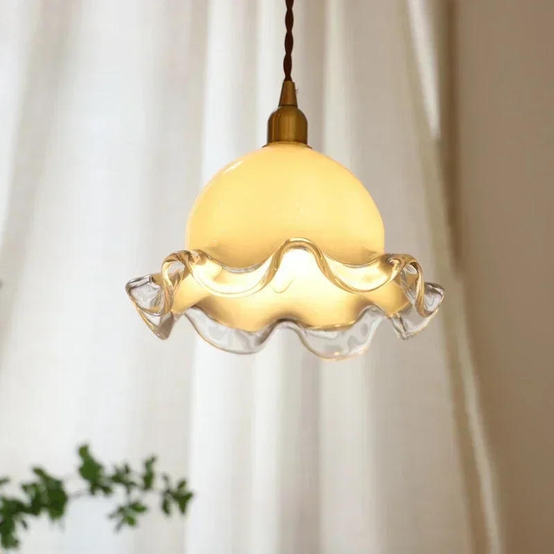 

SANDYHA French Retro Rustic Brass Handmade Soldering Lamp Bedside Restaurant Coffee Shop Pendant Light Colored Glass Modern