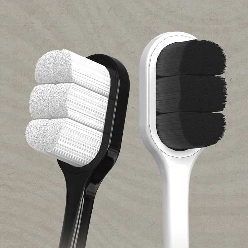A box of 4, fashionable home use, high-grade toothbrush set for men and women, suitable for cleaning teeth and oral care at home