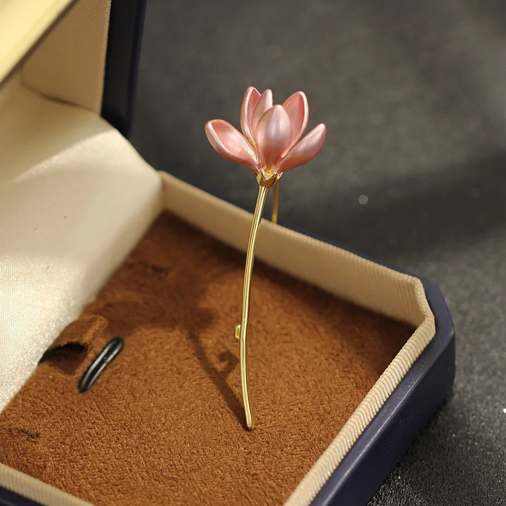 Chinese Style Auspicious Lucky Lotus Brooch Drip Oil Gold Tone Elegant Floral Lapel Pin Multi Color Jewelry For Women Daily Wear