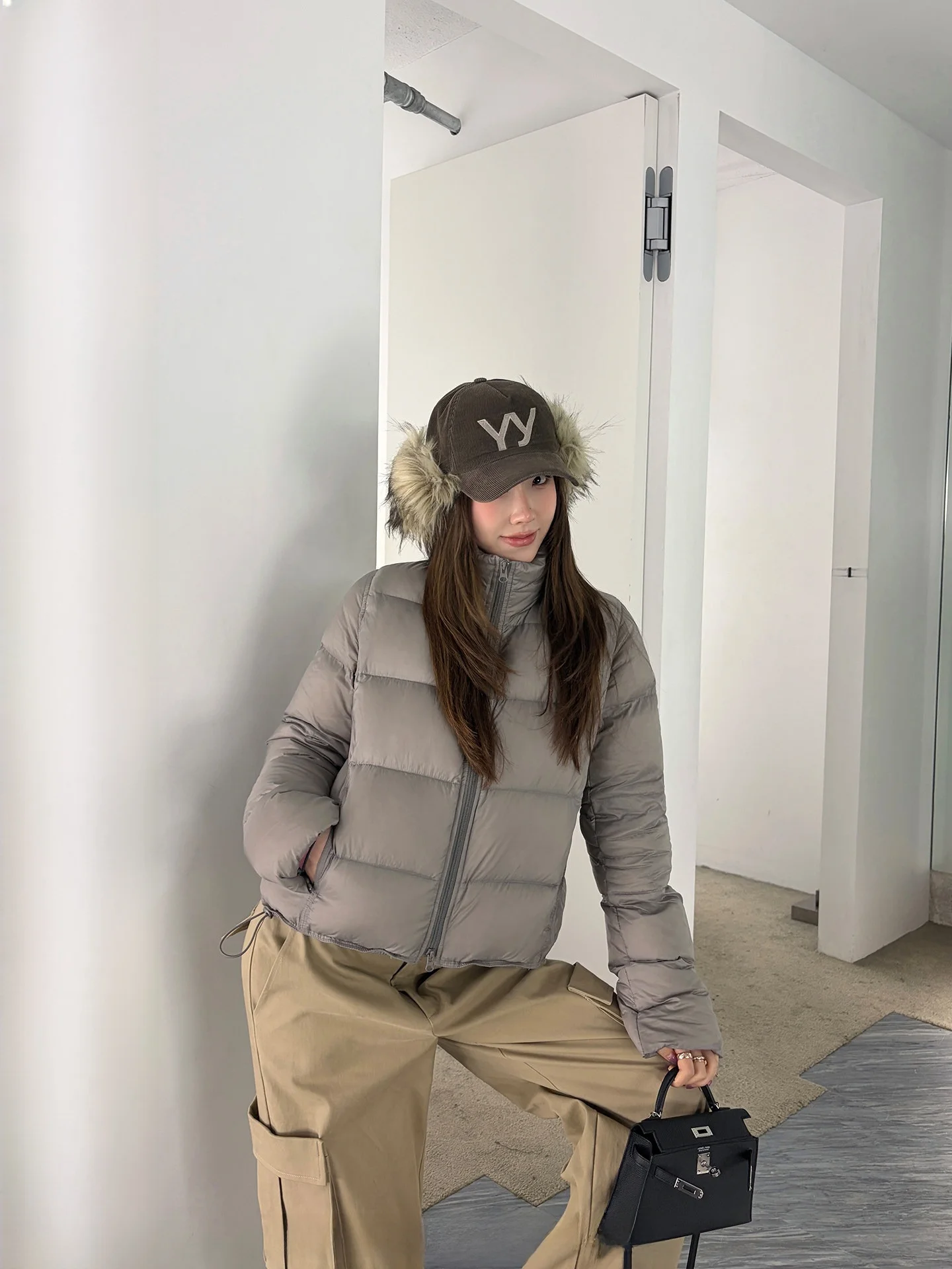 

Зимняя женская куртка Ranwear Iceland Snowman с высоким содержанием пуха, стеганая, с воротником-стойкой, в клетку, белая, теплая