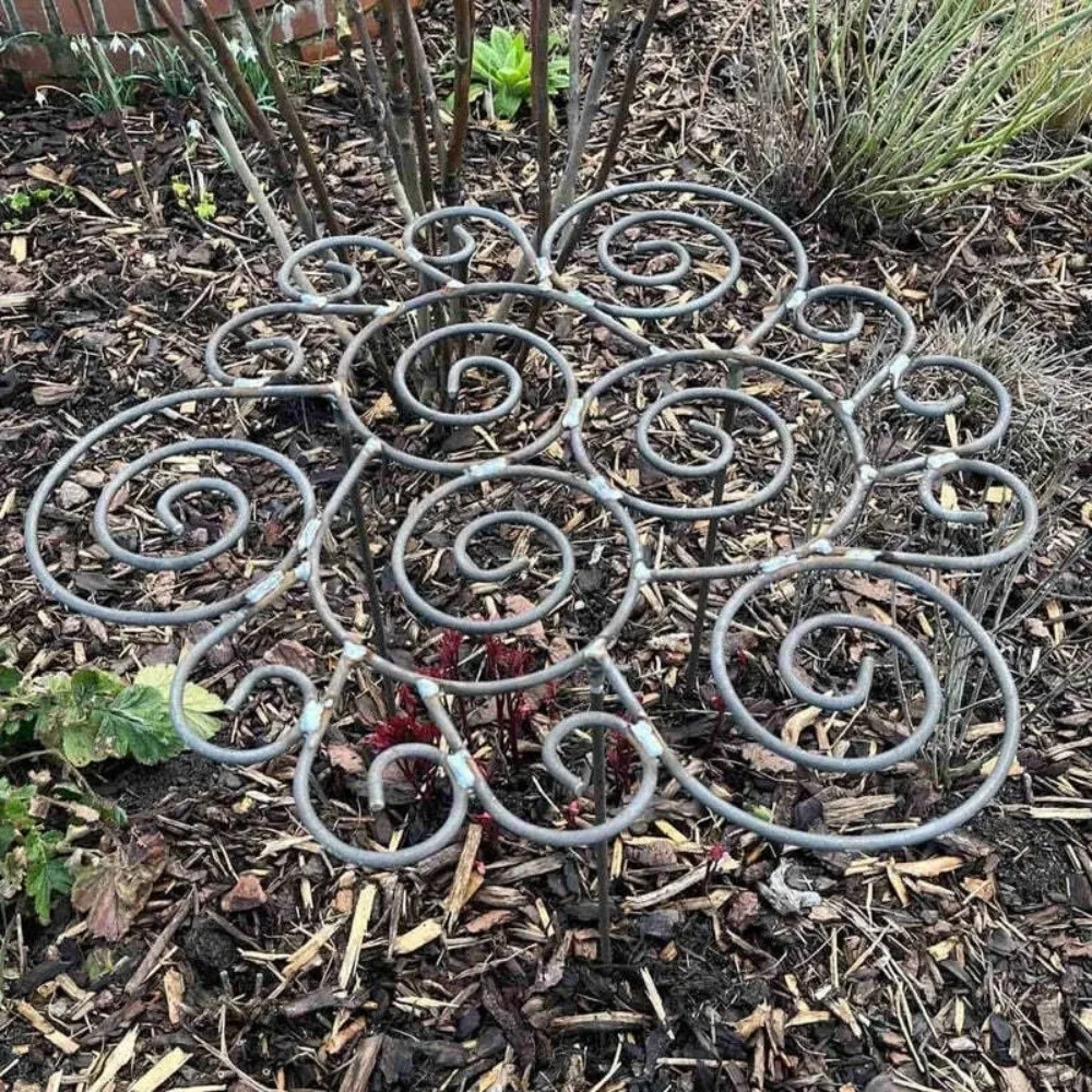 Flower Shaped Metal Plant Support Ring Rust-Proof Anti Lodging Peony Cage Support Stand Heavy Duty Iron Art